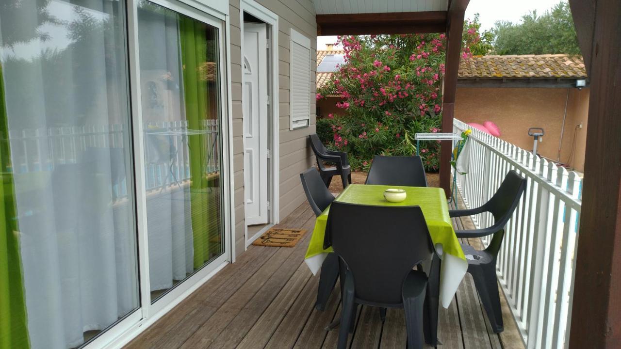 Le Chalet De Lylou Montady Exterior photo