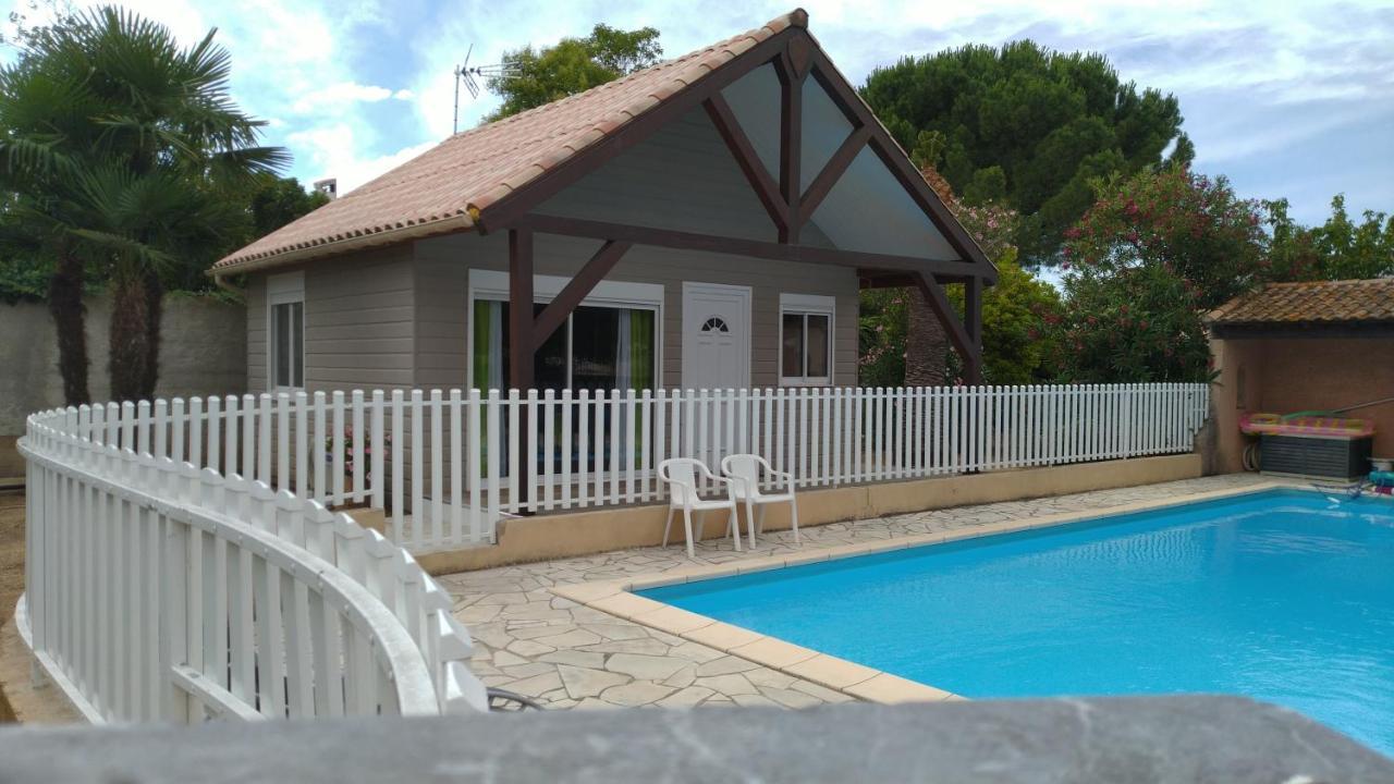 Le Chalet De Lylou Montady Exterior photo